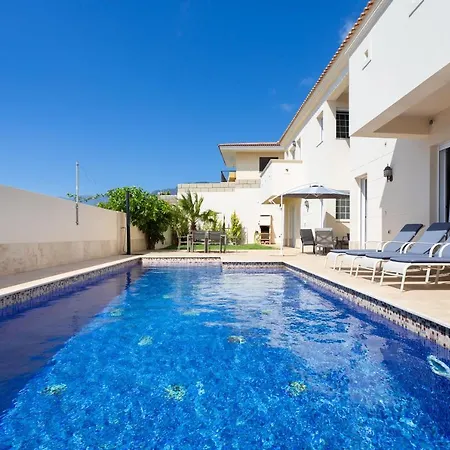 Tabaiba Luxus With Heatable Pool * El Rosario (Tenerife)